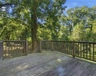 1124 Love Street Se - Photo Thumbnail 13