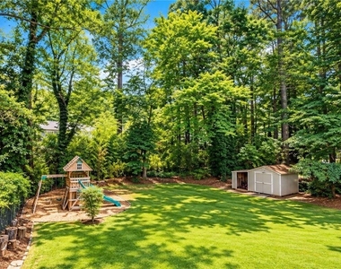 1572 Darwen Lane - Photo Thumbnail 5