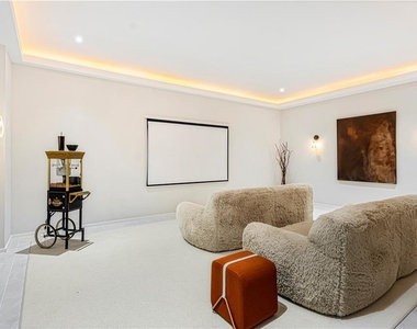 4232 Edgewood Court - Photo Thumbnail 10