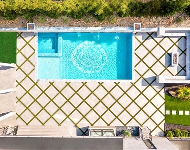 4232 Edgewood Court - Photo Thumbnail 11