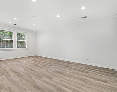 5861 Riverstone Circle - Photo Thumbnail 32