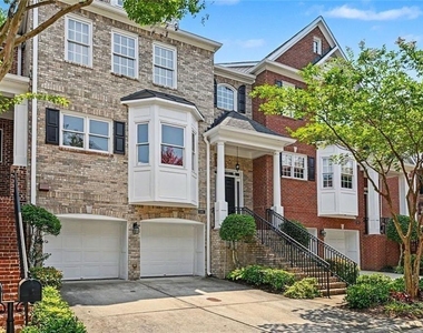 5861 Riverstone Circle - Photo Thumbnail 3