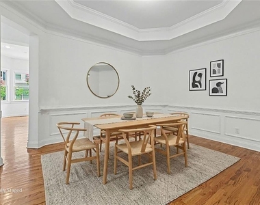 5861 Riverstone Circle - Photo Thumbnail 4