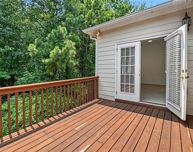 5861 Riverstone Circle - Photo Thumbnail 21
