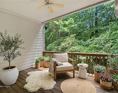 5861 Riverstone Circle - Photo Thumbnail 7