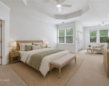 5861 Riverstone Circle - Photo Thumbnail 8