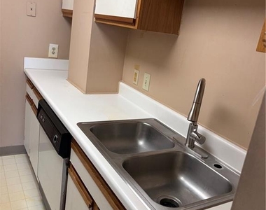 1280 W Peachtree Street Nw - Photo Thumbnail 9