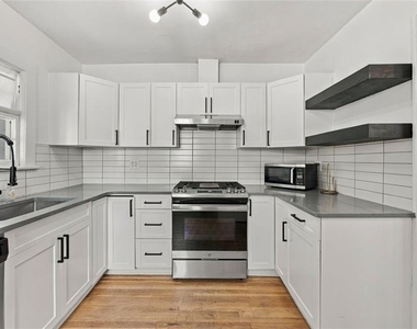1103 Atlantic Drive Nw - Photo Thumbnail 9