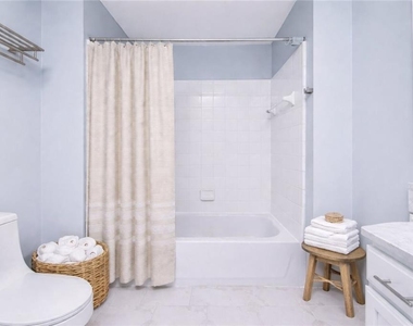 3040 Peachtree Road - Photo Thumbnail 15