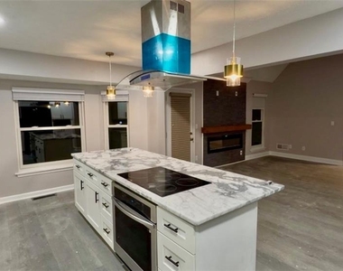 3009 Oakvale Hts - Photo Thumbnail 4