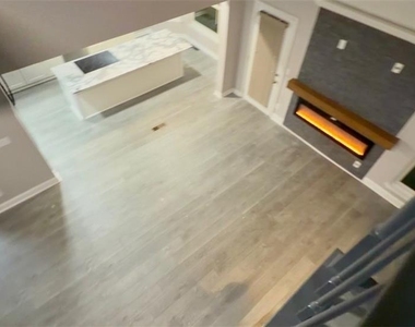 3009 Oakvale Hts - Photo Thumbnail 10