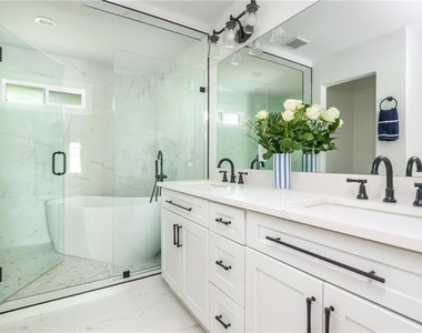 1461 Lively Ridge Road Ne - Photo Thumbnail 8