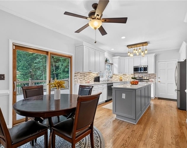 10630 Wren Ridge Road - Photo Thumbnail 22