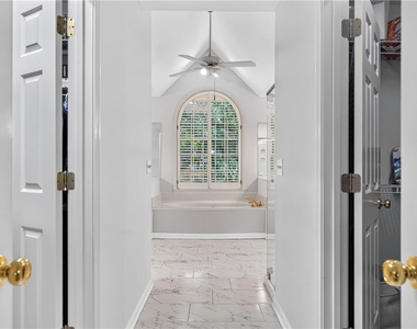 10630 Wren Ridge Road - Photo Thumbnail 34