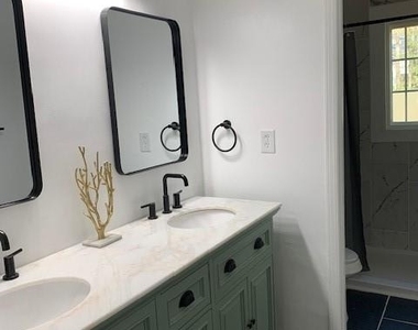 470 Karen Drive - Photo Thumbnail 6