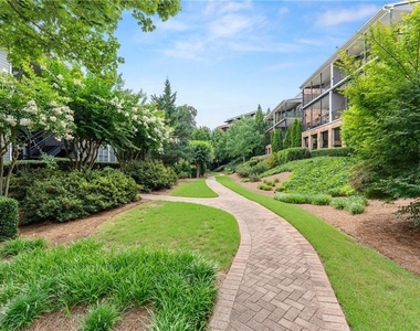 812 Creek View Lane - Photo Thumbnail 28