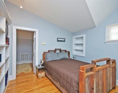 412 Hilldale Drive - Photo Thumbnail 15