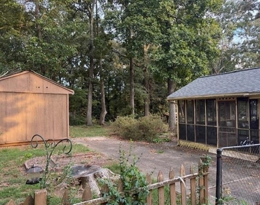920 S Stone Mountain Lithonia Road - Photo Thumbnail 17