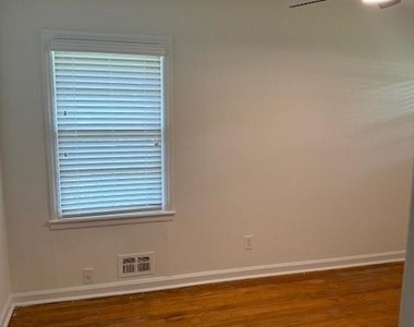 920 S Stone Mountain Lithonia Road - Photo Thumbnail 13