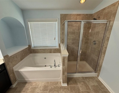 13256 Warrensville Cove - Photo Thumbnail 15