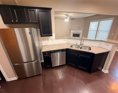 13256 Warrensville Cove - Photo Thumbnail 3