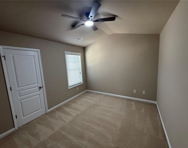 13256 Warrensville Cove - Photo Thumbnail 23