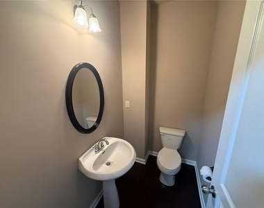 13256 Warrensville Cove - Photo Thumbnail 12