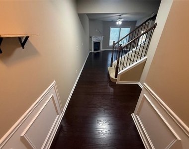 13256 Warrensville Cove - Photo Thumbnail 6