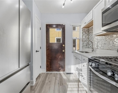 1780 John Calvin Avenue - Photo Thumbnail 2
