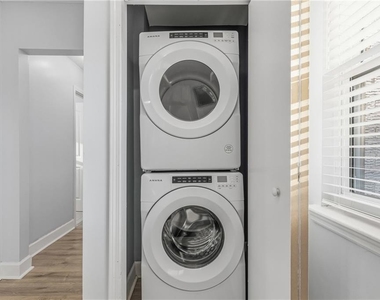 1780 John Calvin Avenue - Photo Thumbnail 9
