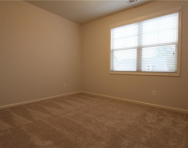 5412 Falling Branch Court - Photo Thumbnail 11