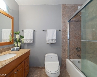 405 N Wabash Avenue - Photo Thumbnail 12