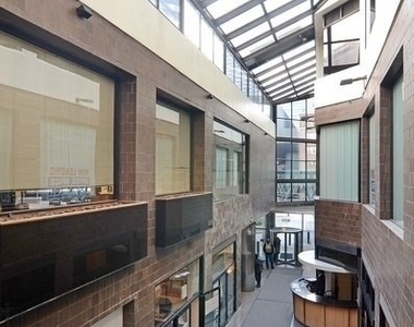 405 N Wabash Avenue - Photo Thumbnail 21