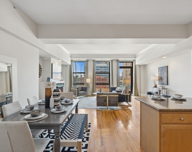 165 N Canal Street - Photo Thumbnail 4