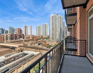 165 N Canal Street - Photo Thumbnail 16