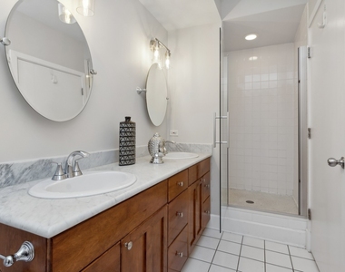165 N Canal Street - Photo Thumbnail 14