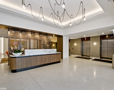 165 N Canal Street - Photo Thumbnail 2