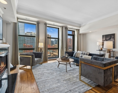 165 N Canal Street - Photo Thumbnail 7