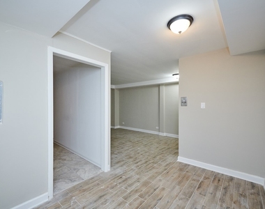 2609 W Fitch Avenue - Photo Thumbnail 8