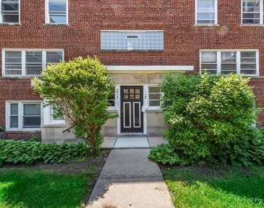 2719 W Berwyn Avenue - Photo Thumbnail 14