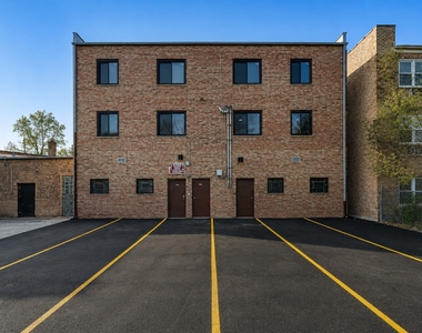 7109 N Western Avenue - Photo Thumbnail 19
