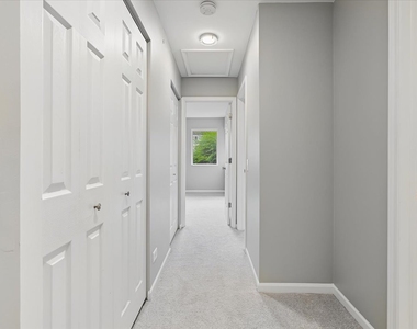 473 River Bend Circle - Photo Thumbnail 31