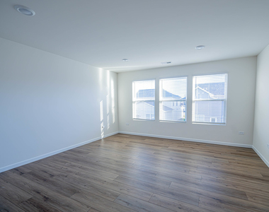 2544 Talishot Road - Photo Thumbnail 14