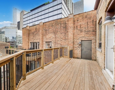 503 N Wells Street - Photo Thumbnail 21