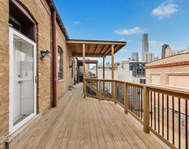 503 N Wells Street - Photo Thumbnail 22
