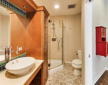 503 N Wells Street - Photo Thumbnail 18