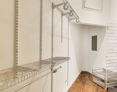503 N Wells Street - Photo Thumbnail 17