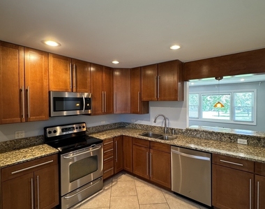 9840 El Cameno Lane - Photo Thumbnail 6