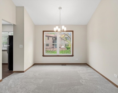 1440 Carleton Avenue - Photo Thumbnail 4