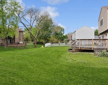 1440 Carleton Avenue - Photo Thumbnail 17